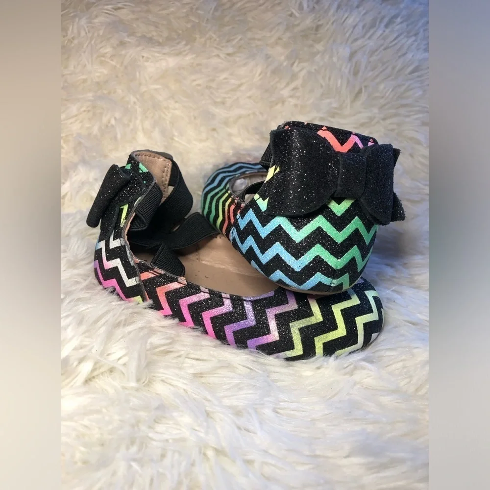 Monkey Feet Multicolor Chevron Kids Slippers with Bow NWOT 18-24M